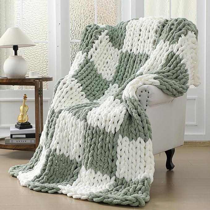 Tudomro Checkered Chunky Knit Throw Blanket for Couch 50 x 60 Inches Neutral Modern Decor 100% Hand Knitted Cozy Soft Large Rope Knot Crochet Blankets for Sofa Bed Living Room (Ivory and Sage Green)