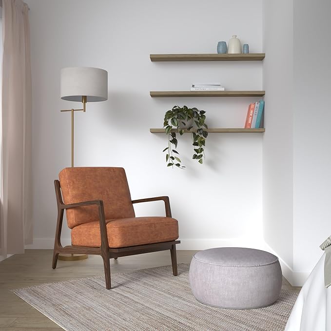 POLY & BARK Verity Leather Accent Chair – Armchair with Walnut Wood Frame – Fashion-Forward Lounge Seating for Living Room – Upholstered in Cognac Tan Leather for Modern Style