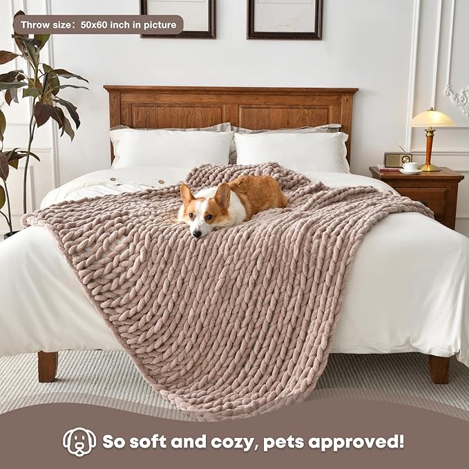 Soft Chunky Knit Blanket, 50X60 in Handmade Thick Chenille Yarn Throw Without Shedding & Raveling, Aesthetic & Cozy Home Decor with Couch Sofa Bed, Gift Pack, Choffee Brown