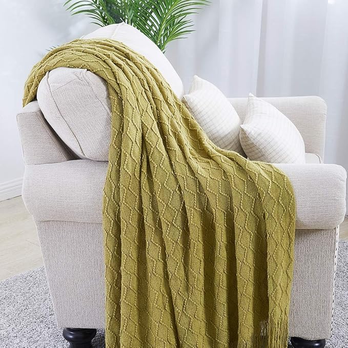 BOURINA Olive Green Throw Blanket 60x80 Inches Throw Textured Solid Soft Sofa Throw Couch Cover Knitted Decorative Blanket