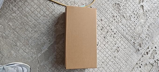 White Decor Accent, Porcelain Art Mid Century Modern White and Gold Decorations, Dining Table Objects, Abstract Ceramic Statue Sculpture - for Bookshelf Tv Stand Centerpiece Centro De Mesa