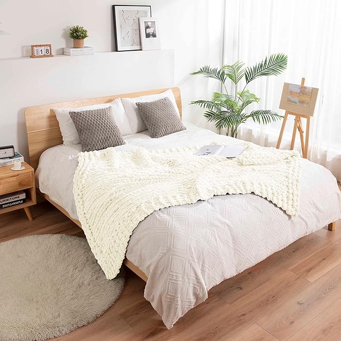 clootess Chunky Knit Blanket Knitted Throw Crochet Chenille Yarn Woven for Bed Sofa Textured Thick Cable Decor (Ivory 40x60 in)
