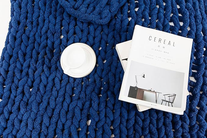 clootess Chunky Knit Blanket Chenille Throw - Warm Soft Cozy for Sofa Bed Boho Home Decor (Navy 40x60 in)