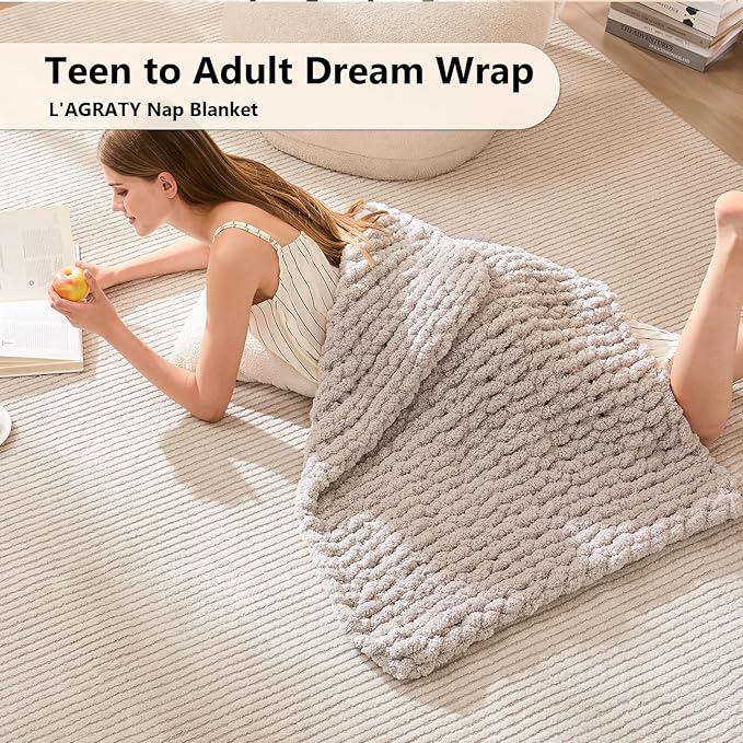 L'AGRATY Chunky Knit Blanket Throw: 30''x40'' Chenille Knitted Throw Blankets for Bed Couch - Handmade Thick Big Cable Knot Blanket - Large Chunky Crochet Rope Blankets for Home Decor(Grey)