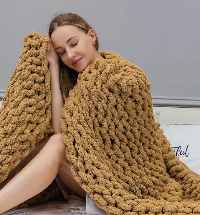 clootess Chunky Knit Blanket Knitted Throw Crochet Chenille Yarn Woven for Bed Sofa Textured Thick Cable Decor (Khaki 40x60 in)
