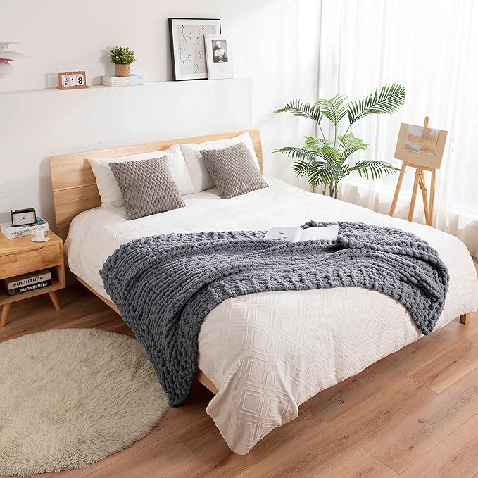 clootess Chunky Knit Blanket Chenille Throw - Warm Soft Cozy for Sofa Bed Boho Home Decor (Dark Grey 40x60 in)