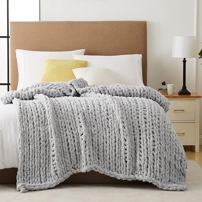 L'AGRATY Chunky Knit Blanket Throw: 80''x90'' Chenille Chunky Knitted Throw Blanket for Bed Couch - Handmade Thick Big Cable Knit Blankets - Large Crochet Rope Blankets for Home Decor(Grey)