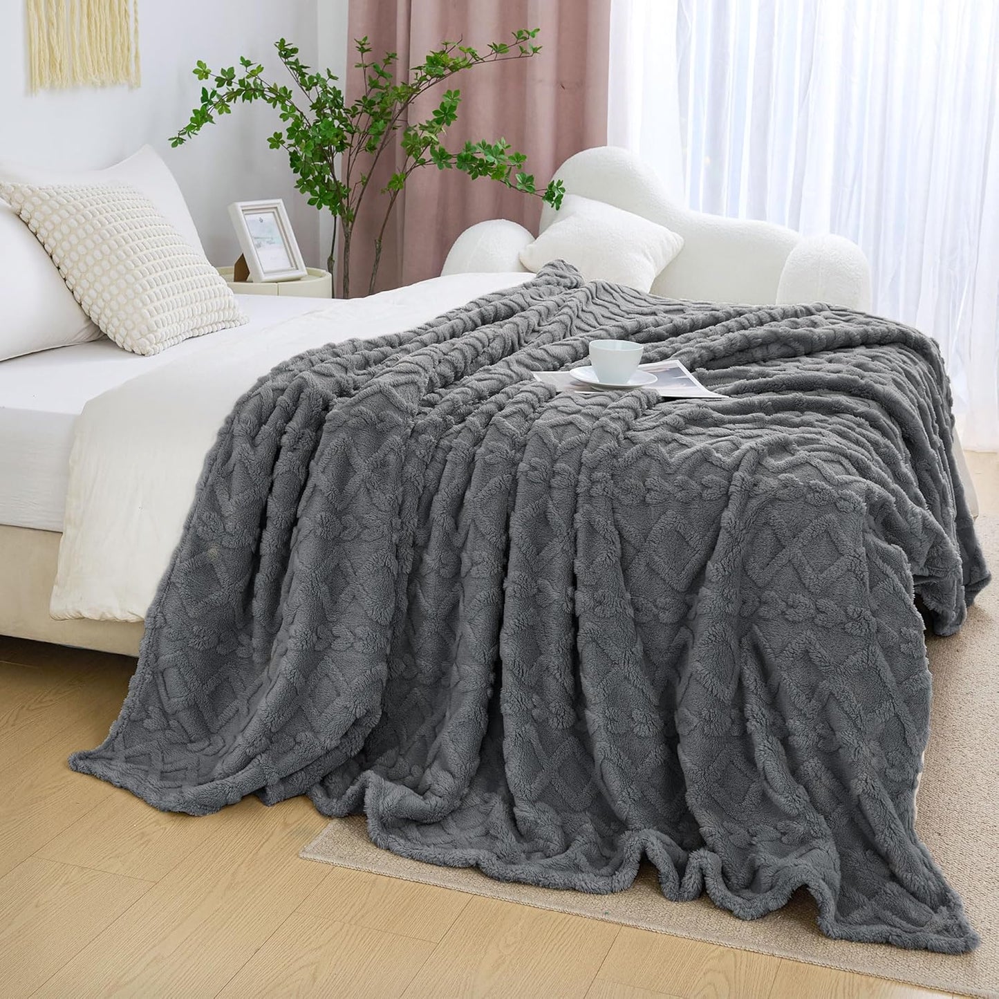 Aganear Sherpa Fleece Twin Blanket - 3D Stylish Design, Luxury Portable Lightweight Blanket Super Soft, Fluffy, Warm, Cozy, Fuzzy for Couch Living Room Bed Outdoors Office Travel(60"×80", Gray)