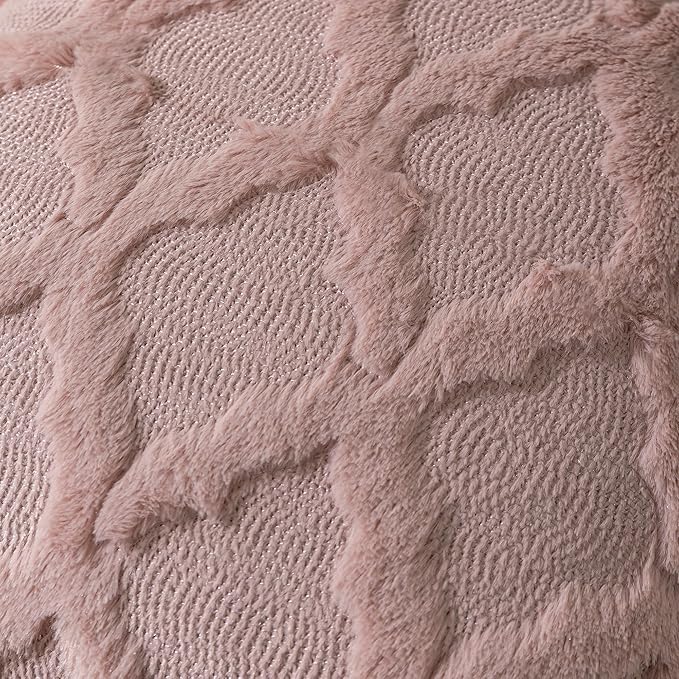 Set of 2 Soft Moroccan Throw Pillow Covers 18x18 Inch Plush Boho Decorative Pillow Cover Accent Cushion Case for Couch Sofa Bed, Pink