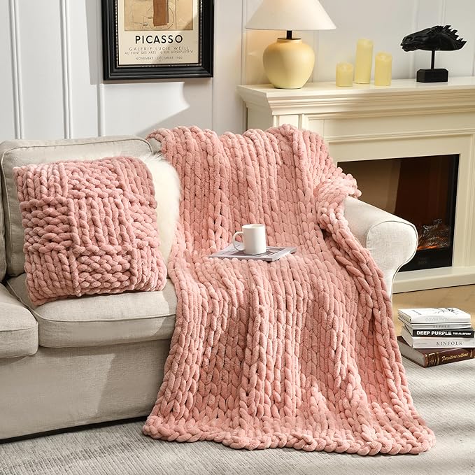 Soft Chunky Knit Blanket, 50X60 Inch Handmade Thick Chenille Yarn Throw Without Shedding & Raveling, Aesthetic & Cozy Home Decor with Couch Sofa Bed, Gift Pack, Pale Pink