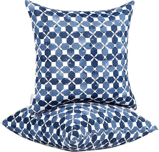 JMGBird Outdoor Pillows Waterproof Set of 2 Outdoor Throw Pillows with Insert Included Pillow 18×18 Inch Patio Pillow for Furniture